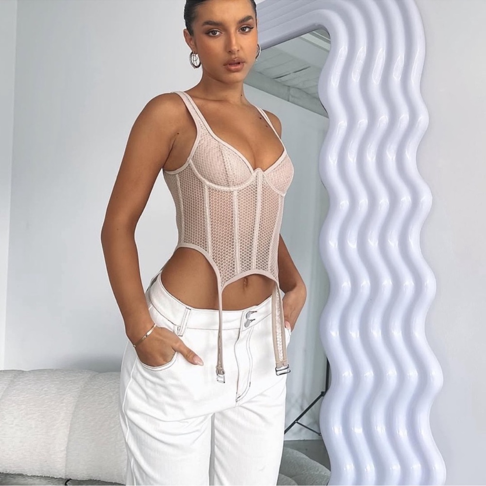 *New* White Fox Enlighten me Bustier taupe size Medium - Picture 1 of 13